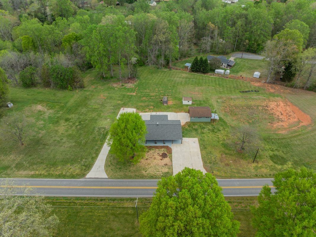 1410 Mays Chapel Church Rd - Photo 2 of 27