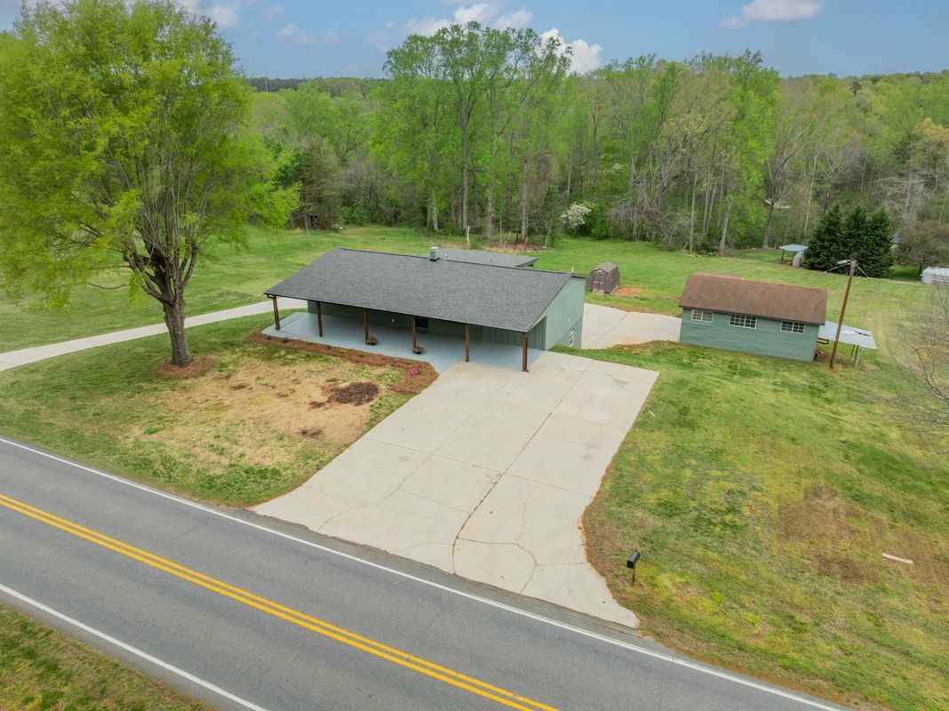 1410 Mays Chapel Church Rd - Photo 3 of 27