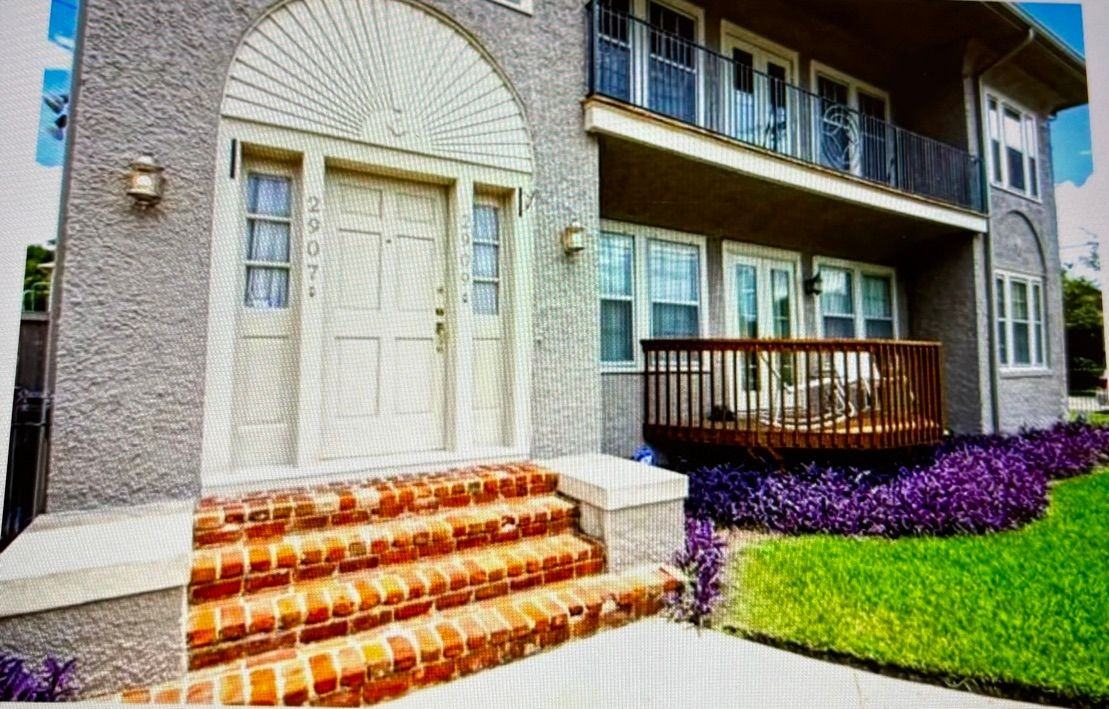 2907 Calhoun St - Photo 3 of 12