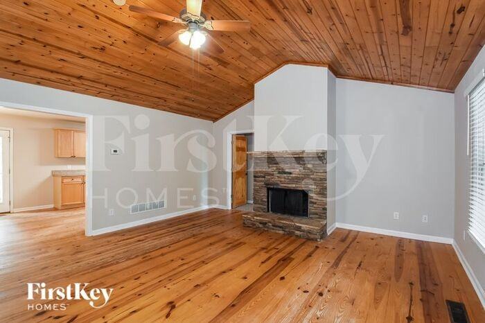 773 Hightower Church Rd - Photo 2 of 16