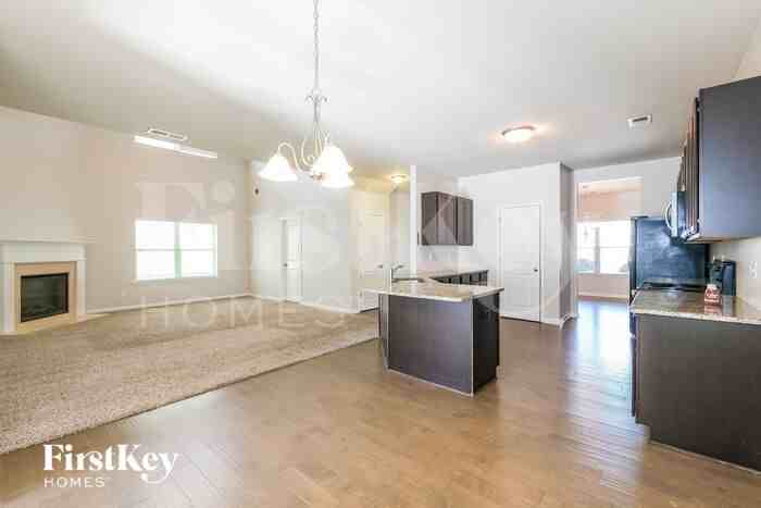 166 Magnaview Dr - Photo 3 of 15