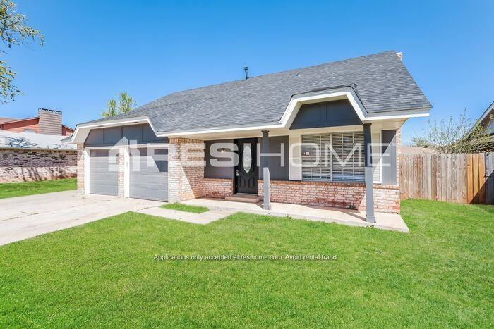 5112 Oakcliff Dr - Photo 2 of 18