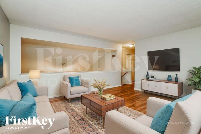 1374 Harold Stewart Pkwy - Photo 3 of 18