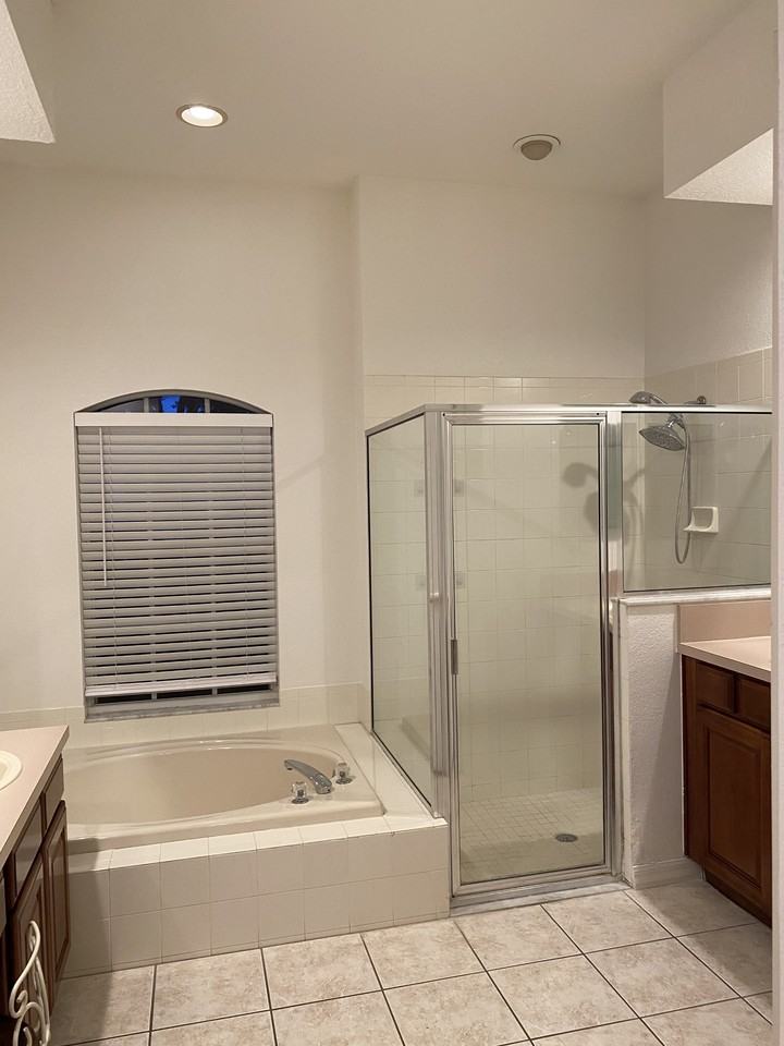 394 Knight Dr #NA - Photo 4 of 6