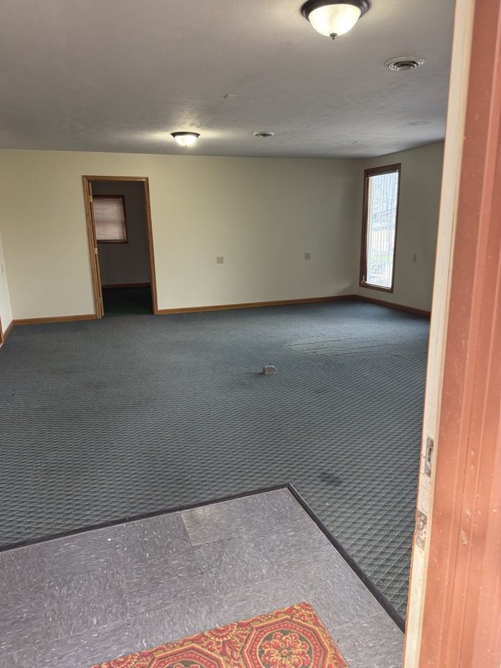 4128 Jordan St - Photo 3 of 20