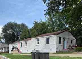 2332 Batavia St #B - Photo 1 of 1