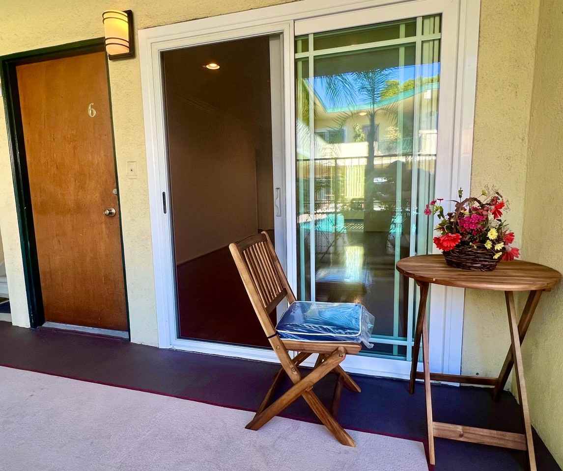 8130 Norton Ave, West Hollywood - Photo 6 of 31