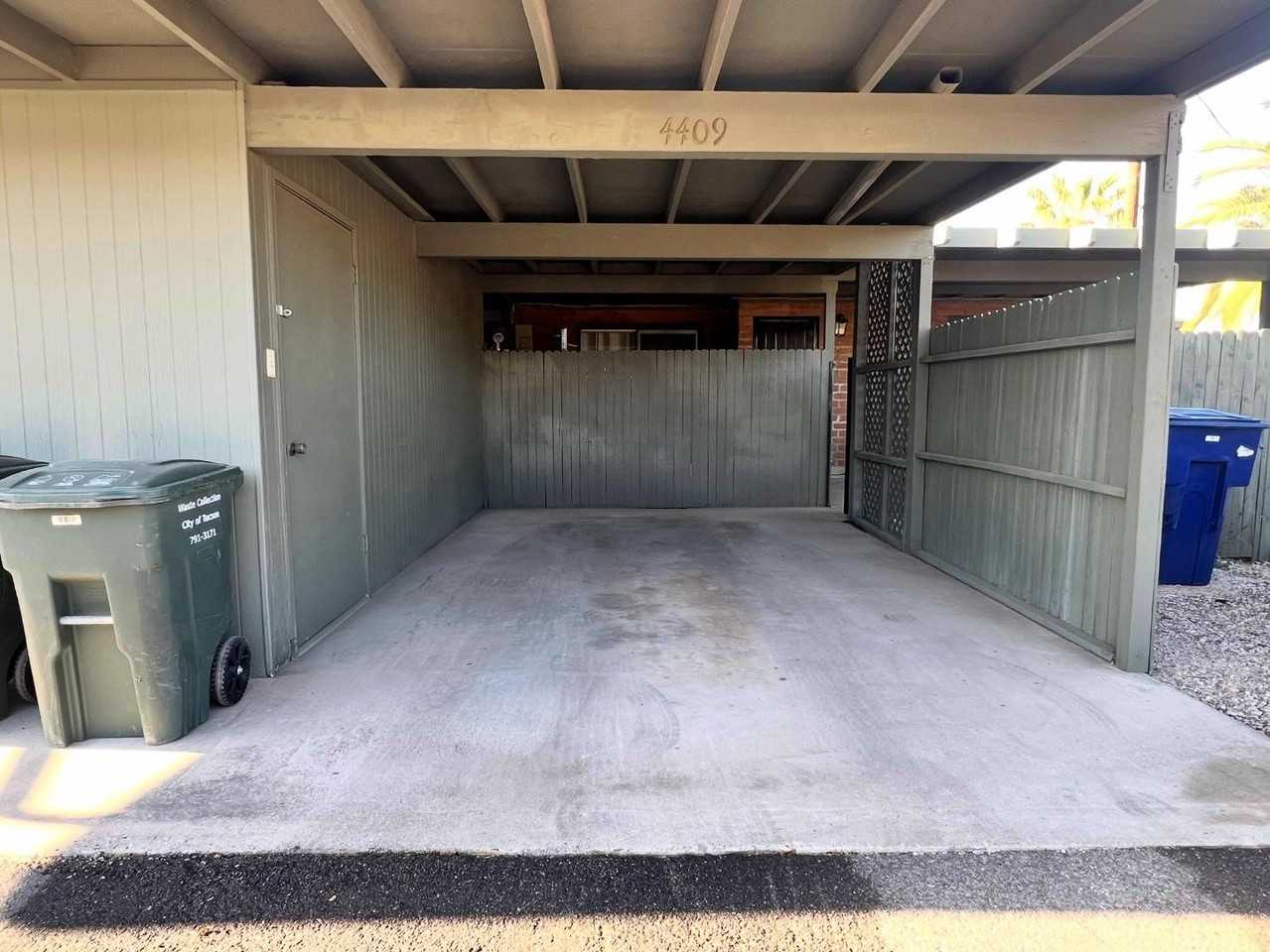 4409 E Brott St - Photo 3 of 14