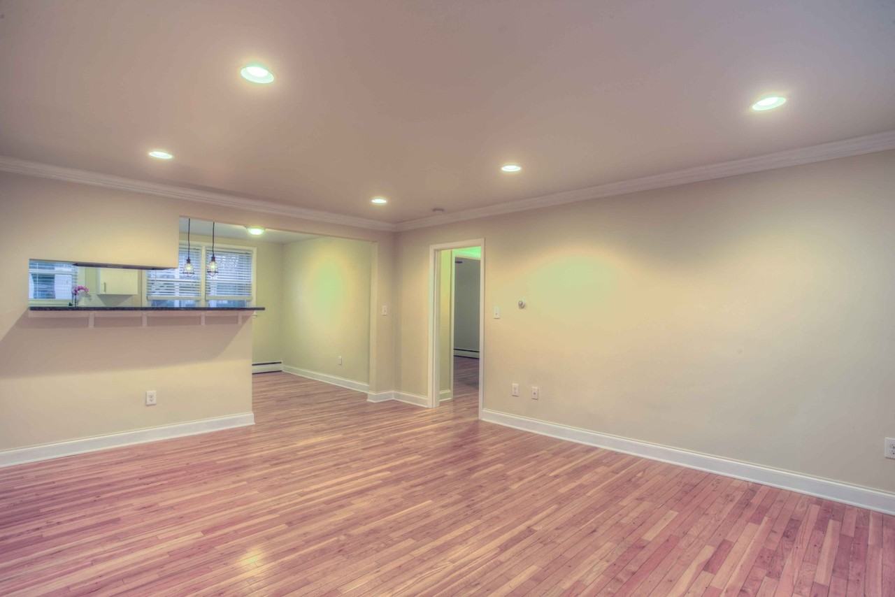 5 East Golf Club Lane - Photo 3 of 17