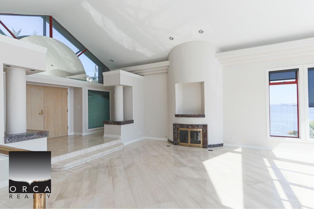 3750 Marine Dr - Photo 2 of 50