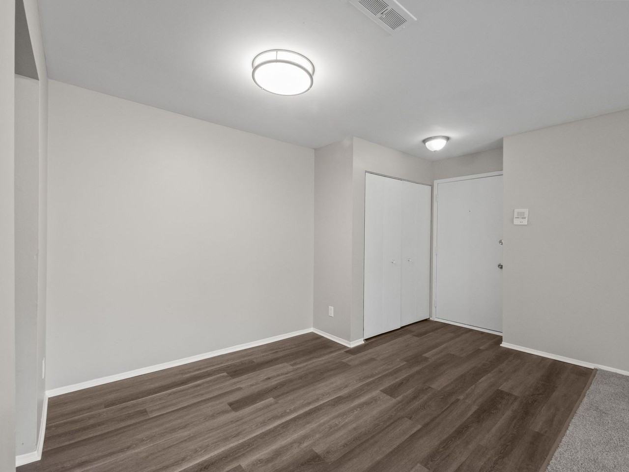 Chalet Villa Lakefront Community - Photo 4 of 45