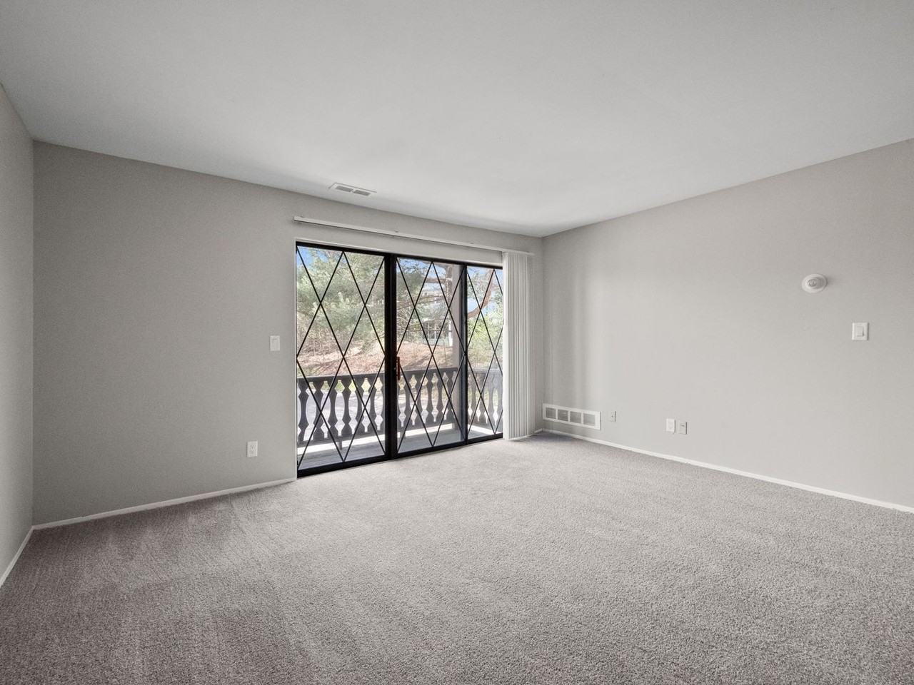 Chalet Villa Lakefront Community - Photo 6 of 45