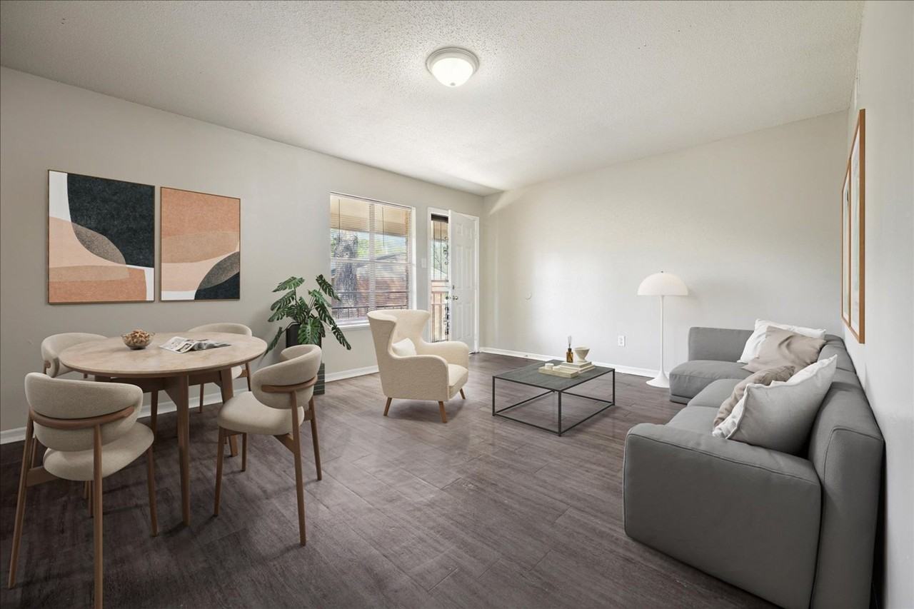 Welcome to Holmes Pointe Apartments! - Photo 2 of 32