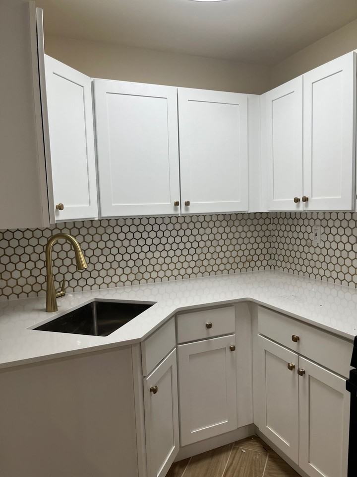 22 Cottage - Photo 3 of 46