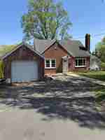 featured image of 441 Farmington Ave