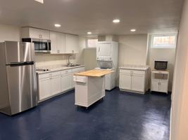 featured image of 841 Red Apple Rd #B