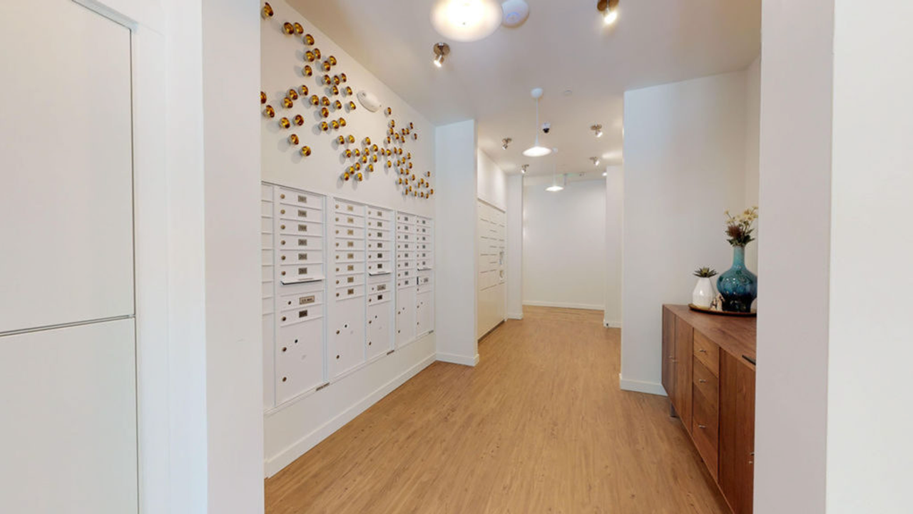 Maple Leaf Flats - Photo 3 of 7