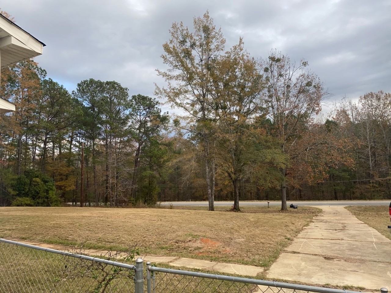 4050 Uchee Hill Hwy - Photo 2 of 14