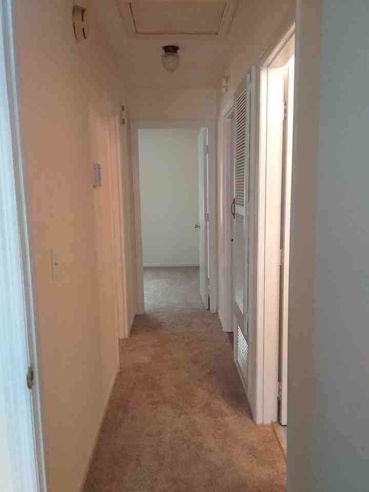 7549 Crescent Dr - Photo 7 of 8