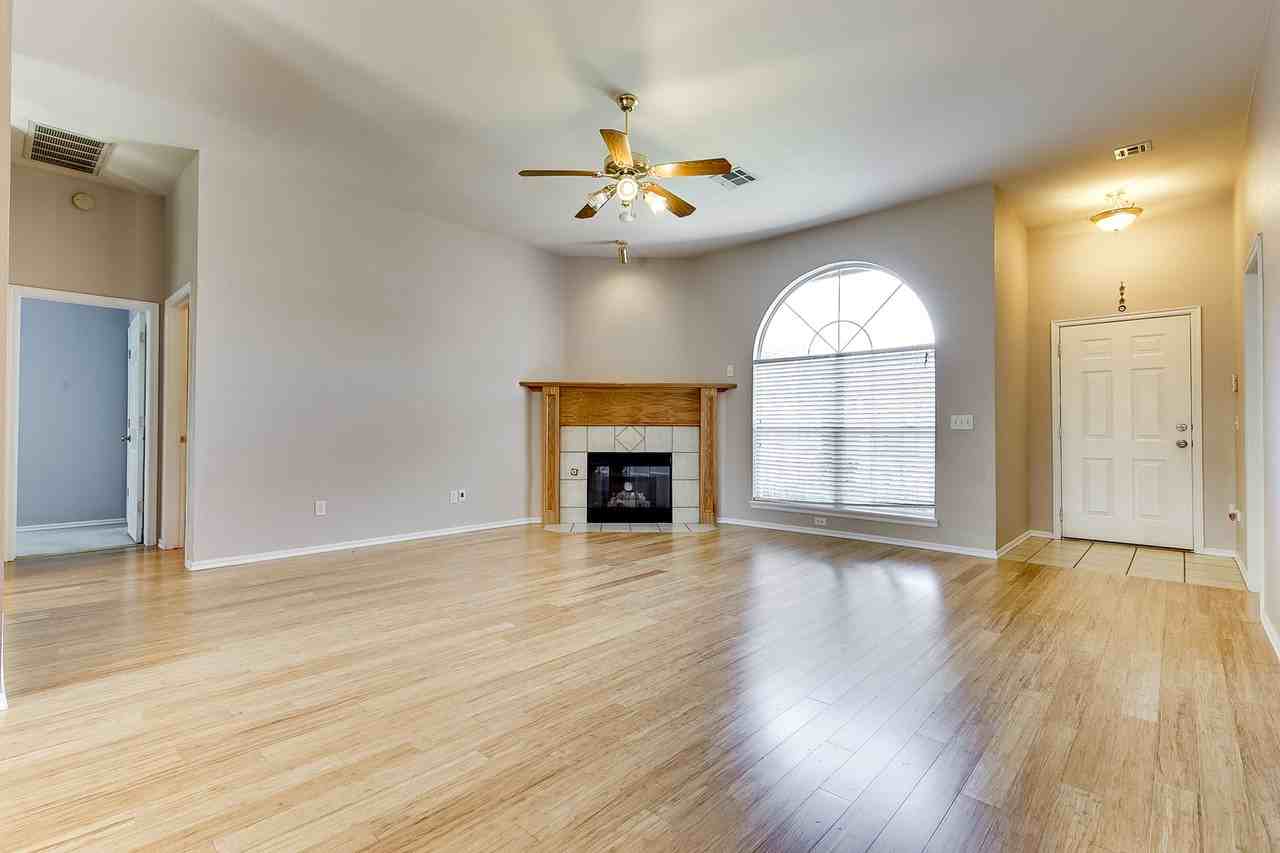 17645 Lead Ln - Photo 3 of 29