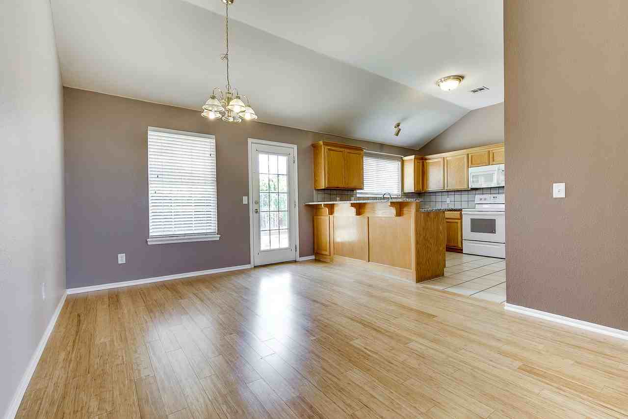 17645 Lead Ln - Photo 5 of 29