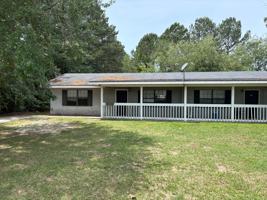 featured image of 11 Crosswinds Dr