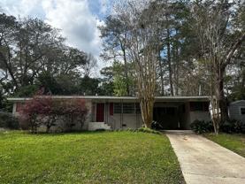 2214 Joyner Dr - Photo 1 of 1