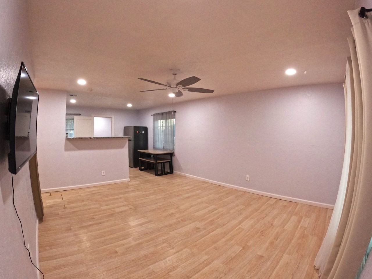 1716 Princess Jeanne Dr - Photo 4 of 22