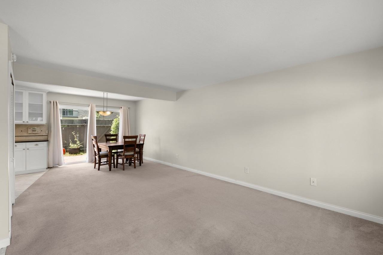 843 Valley Ave - Photo 7 of 24