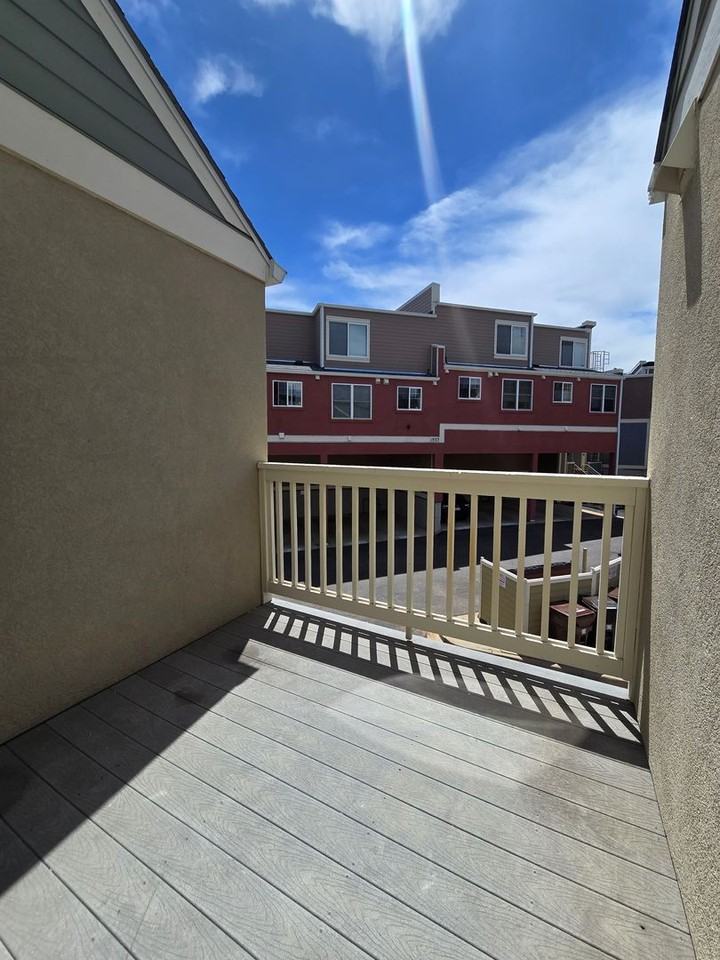 1001 Laramie Blvd #15E - Photo 4 of 18