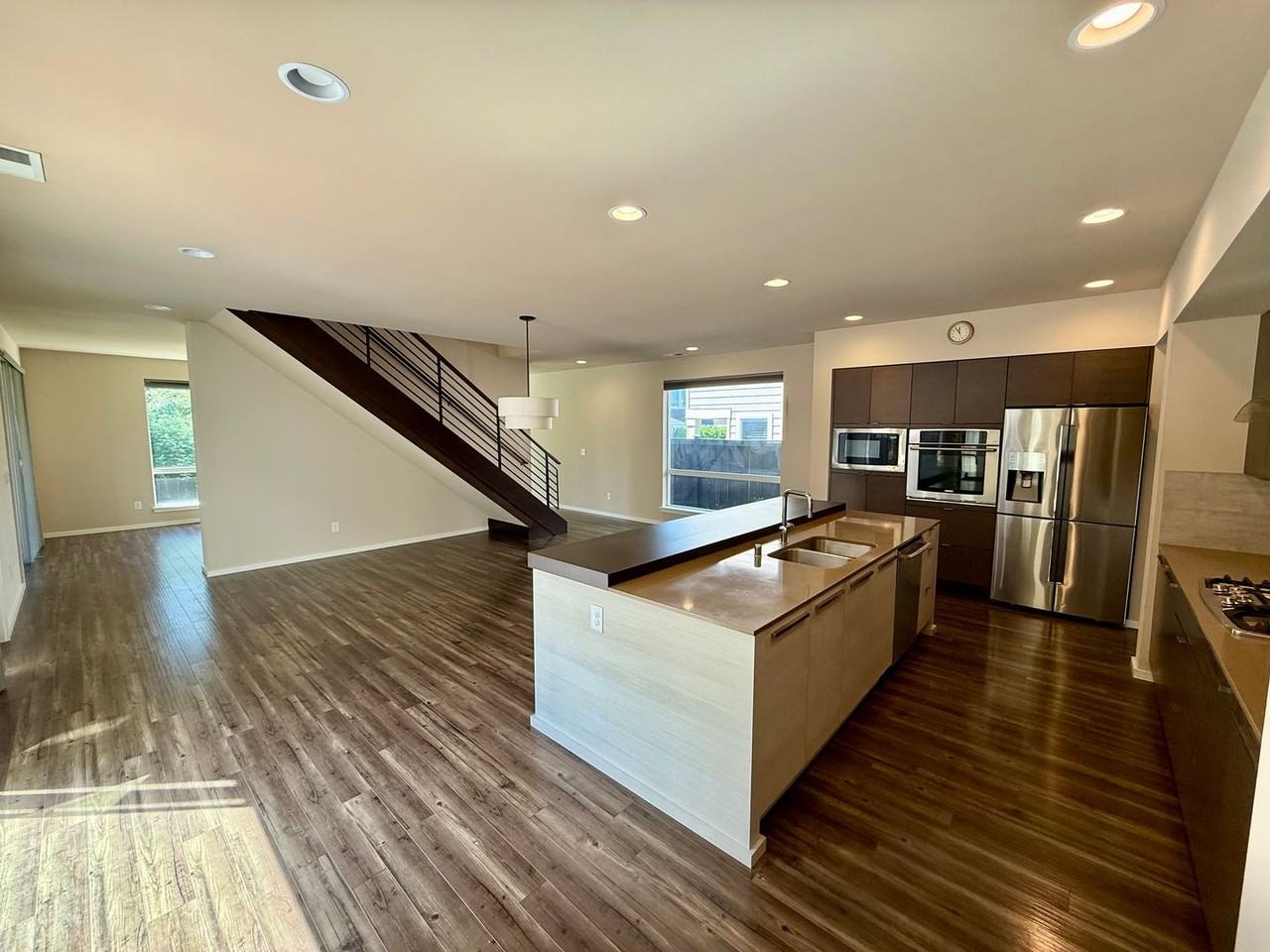 3826 169th Pl Se - Photo 2 of 37
