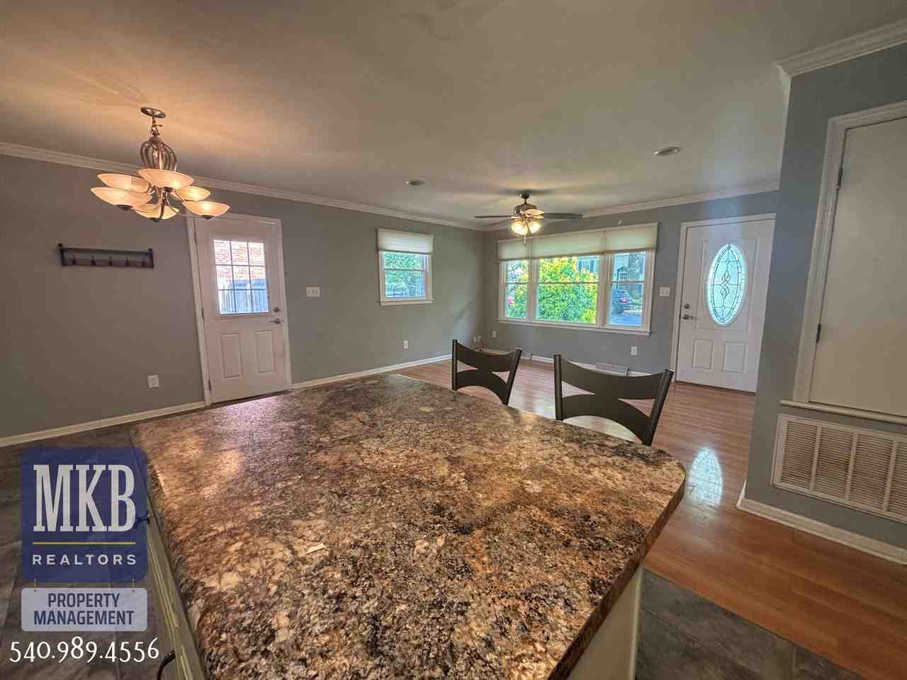 4706 Casper Dr Ne - Photo 7 of 46