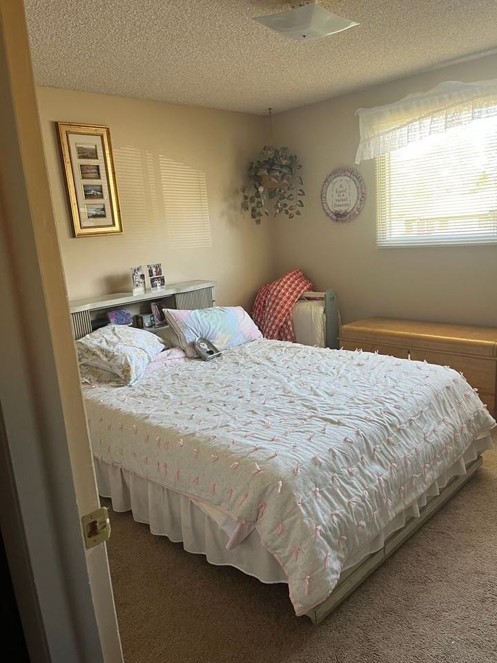 288 E 1200 N - Photo 3 of 5