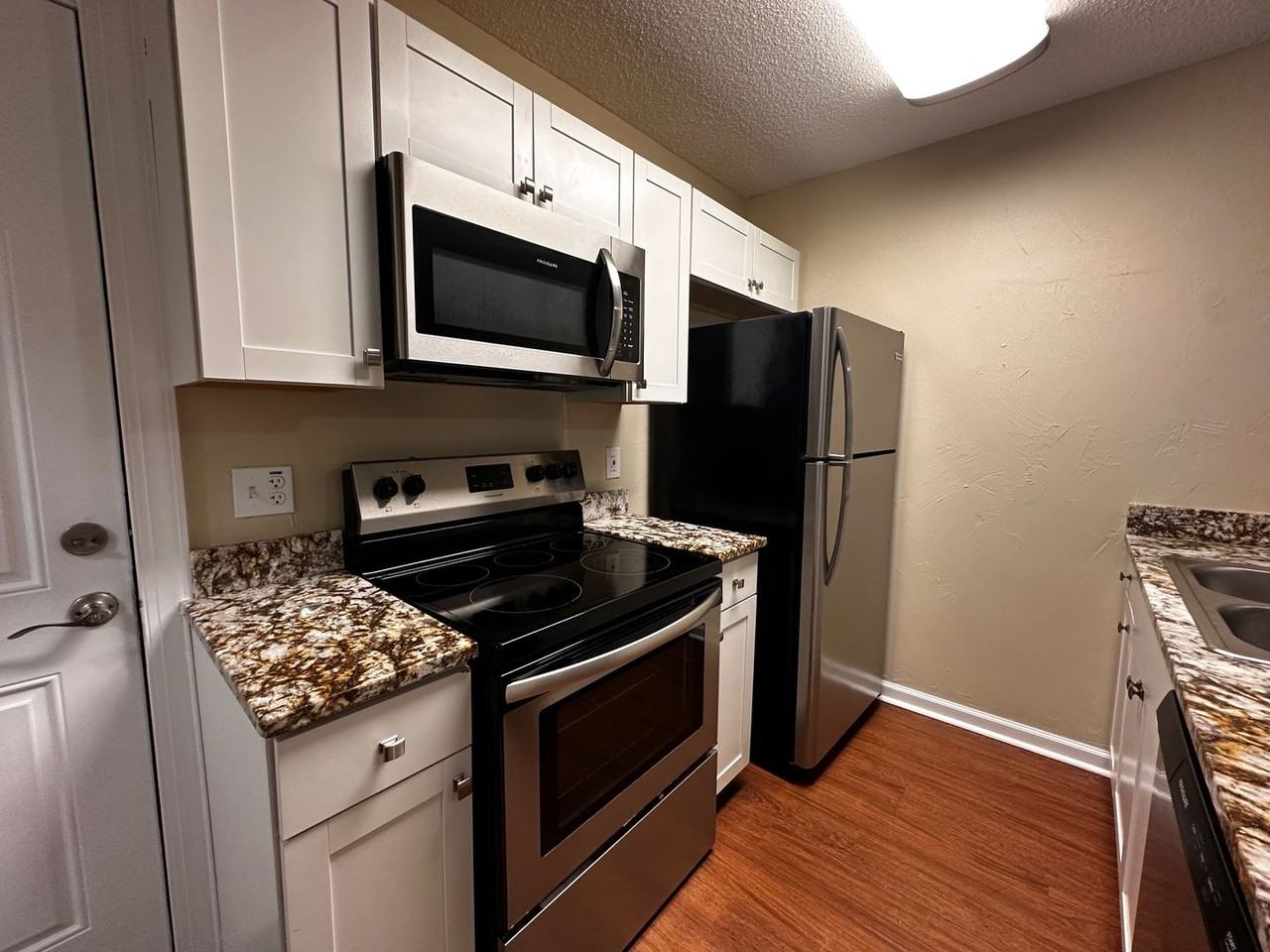 797 Timberway Ct - Photo 3 of 22