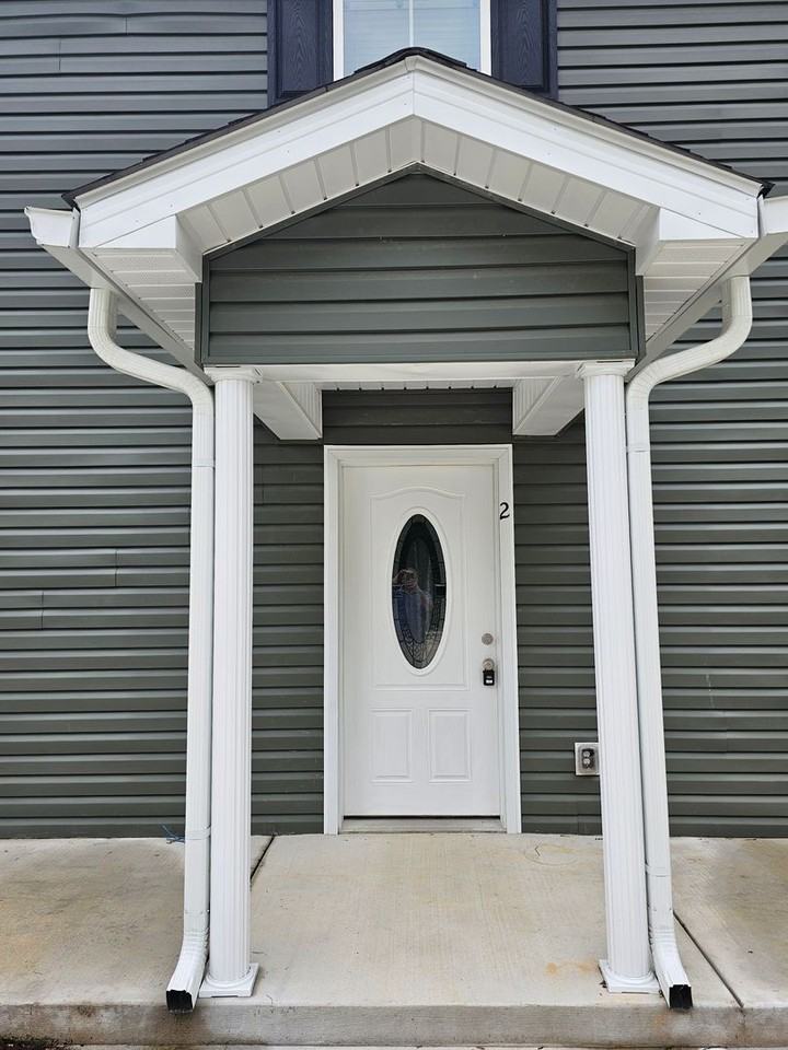 517 Weaver St #2 - Photo 2 of 23