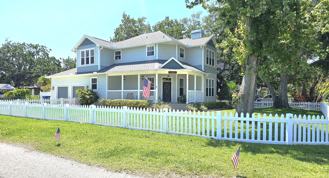 7402 S Desoto St - Photo 1 of 1