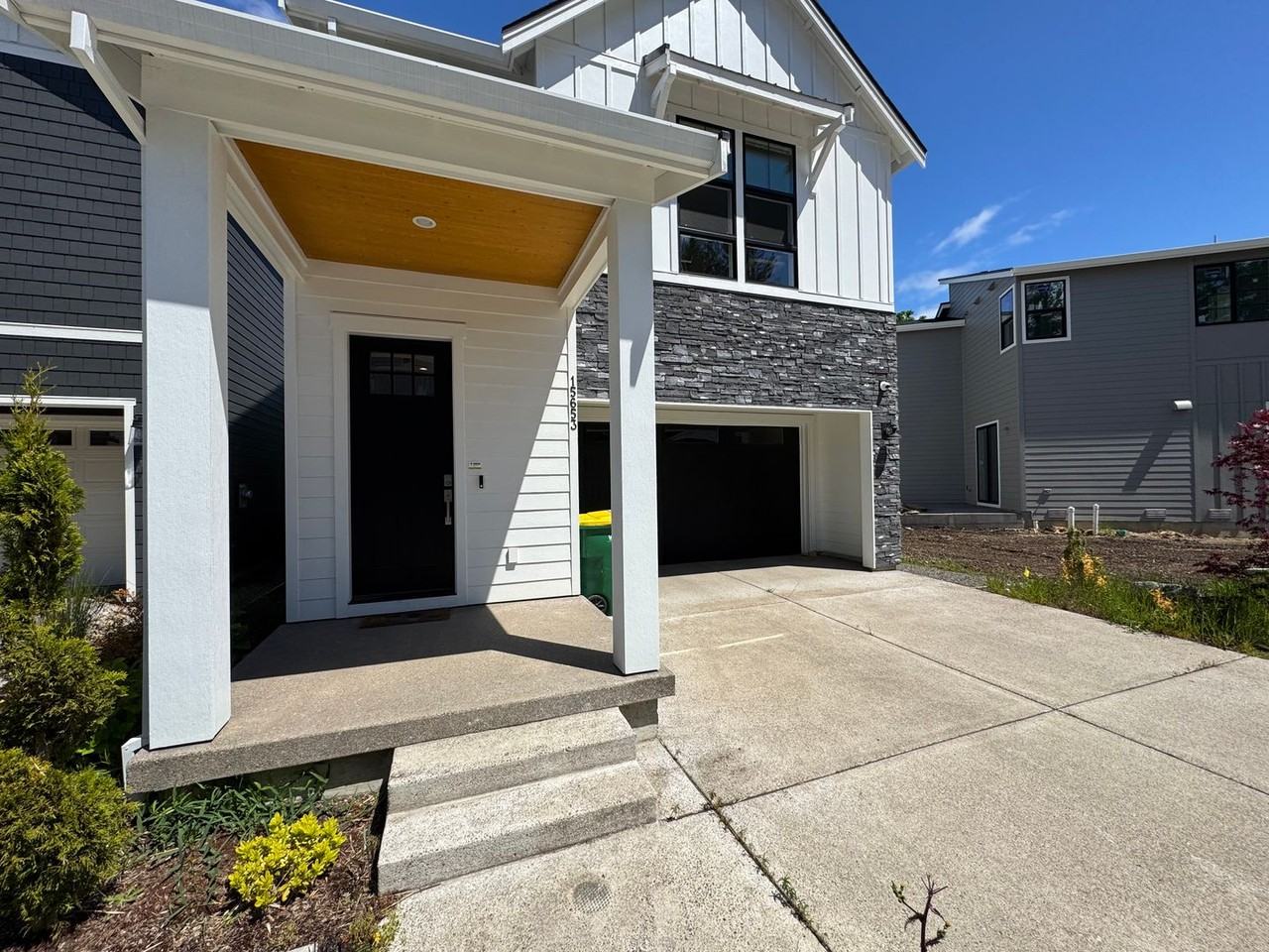 15653 Nw Raywood Ln - Photo 2 of 41