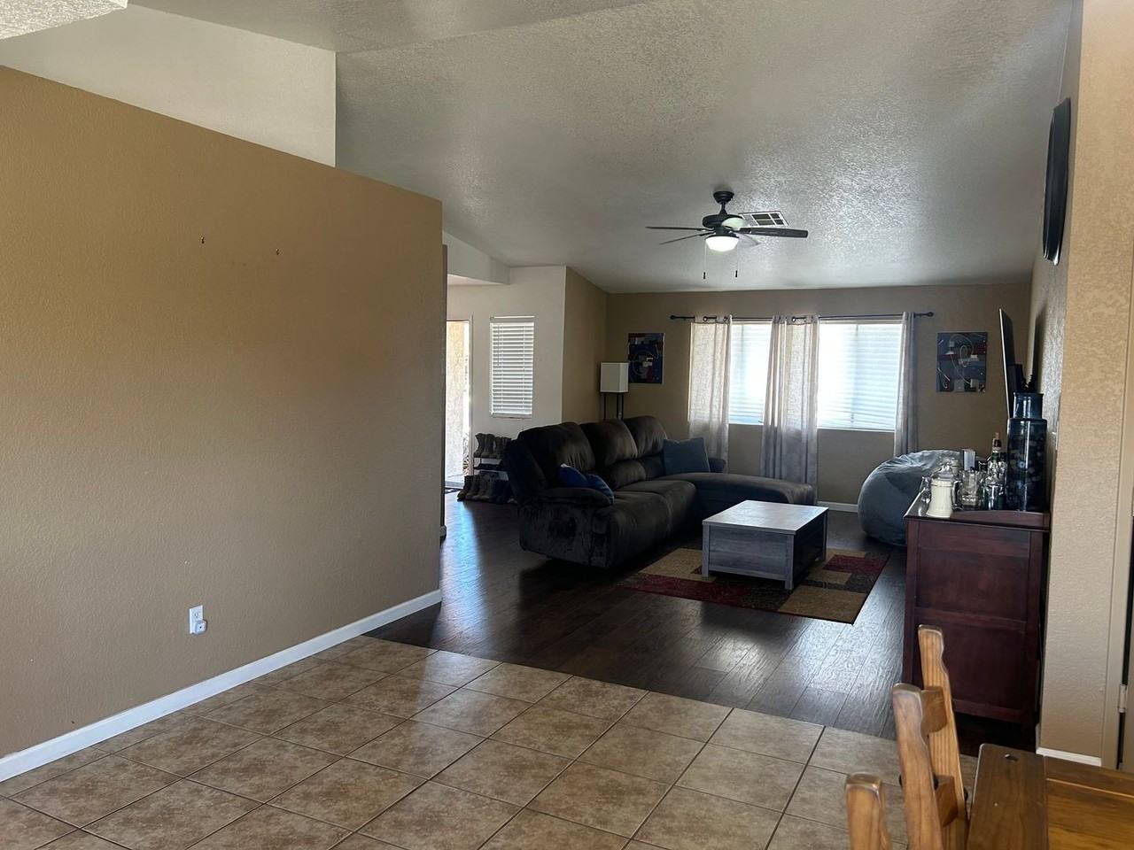 6125 E 41st Pl - Photo 2 of 13