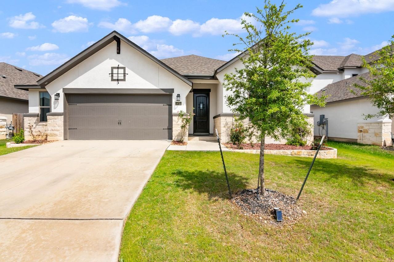 29722 Wackford Rdg - Photo 2 of 25