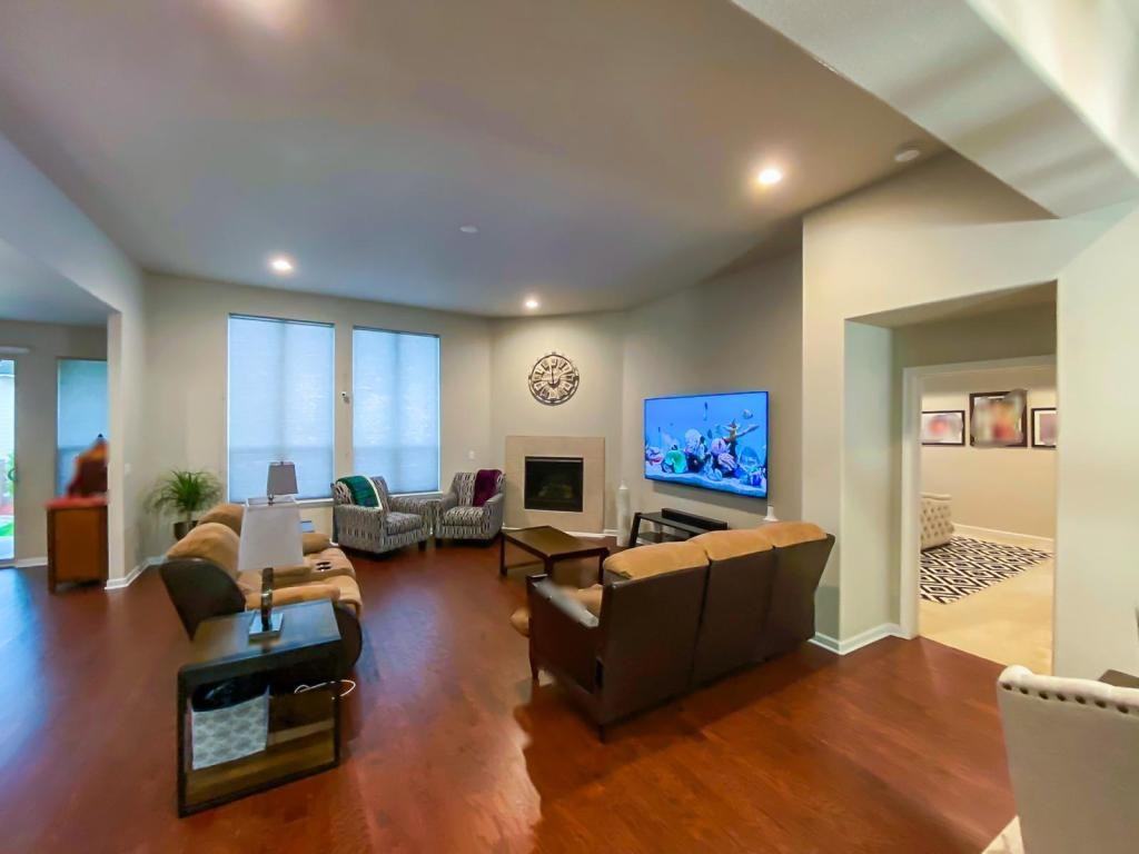 5921 Fall Harvest Way - Photo 3 of 17