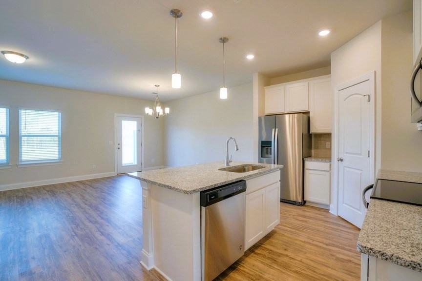 1259 1259 W End Station Dr - Photo 5 of 20