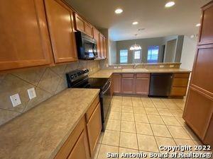 3708 Greenridge - Photo 6 of 31