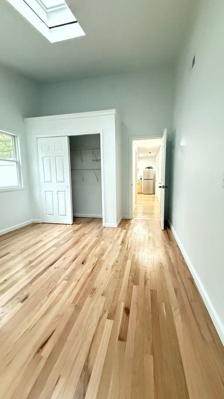 773 Waverly Ave - Photo 3 of 8