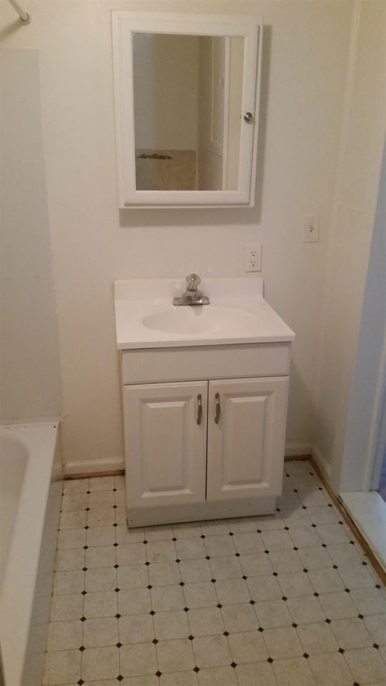 9246 Prospect Ave - Photo 2 of 8