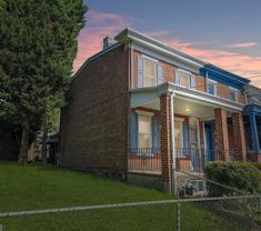 739 S Harrison St #1 - Photo 1 of 1