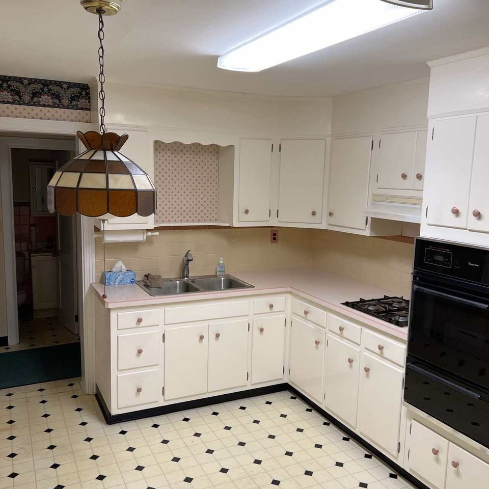 739 S Harrison St #1 - Photo 5 of 12