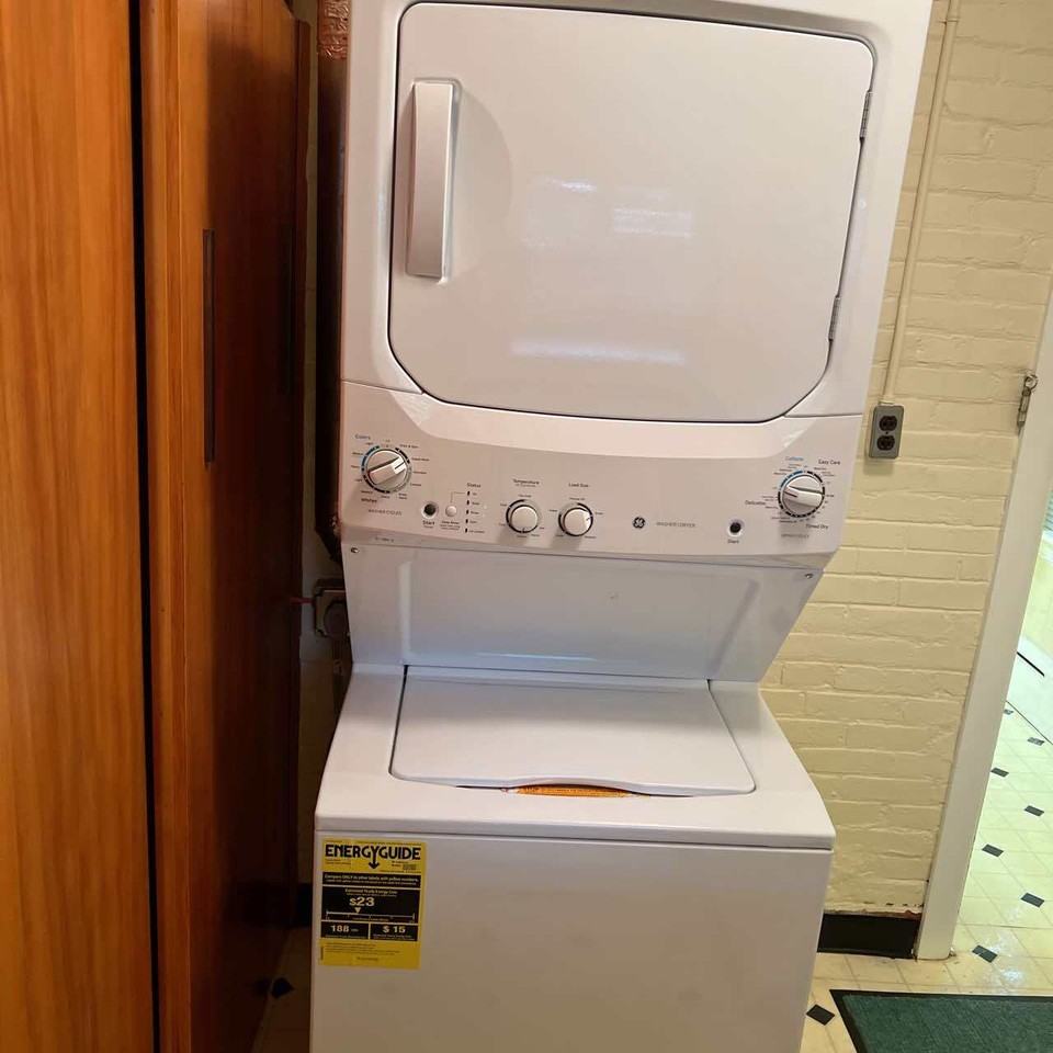 739 S Harrison St #1 - Photo 5 of 12