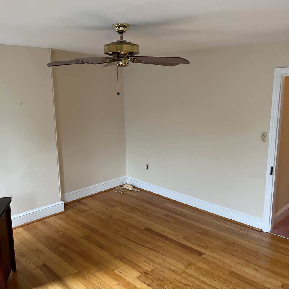 739 S Harrison St #1 - Photo 3 of 12