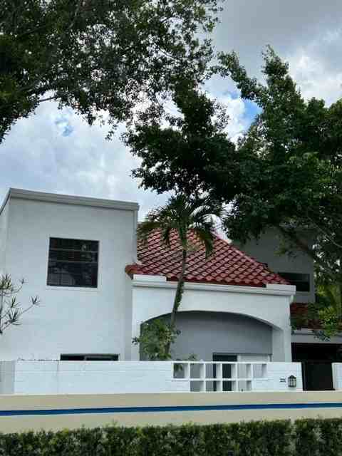 20908 Leeward Ct #231-3 - Photo 4 of 27