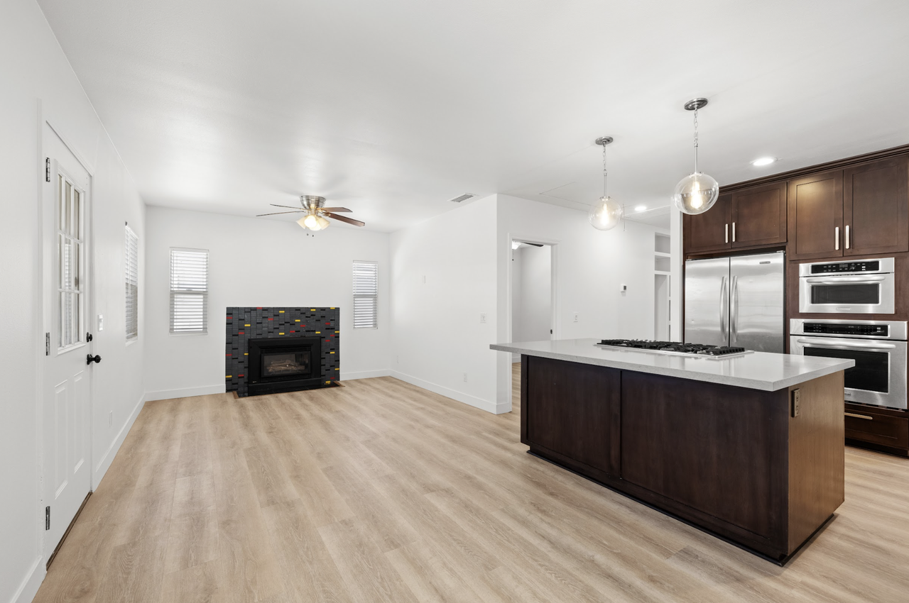 4565 Iowa St #4565 - Photo 3 of 12